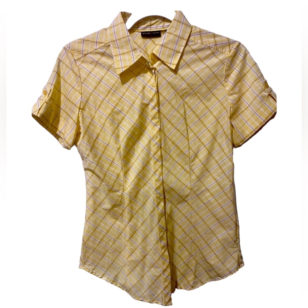 New York & Company Women’s Fitted Plaid Button Down EUC